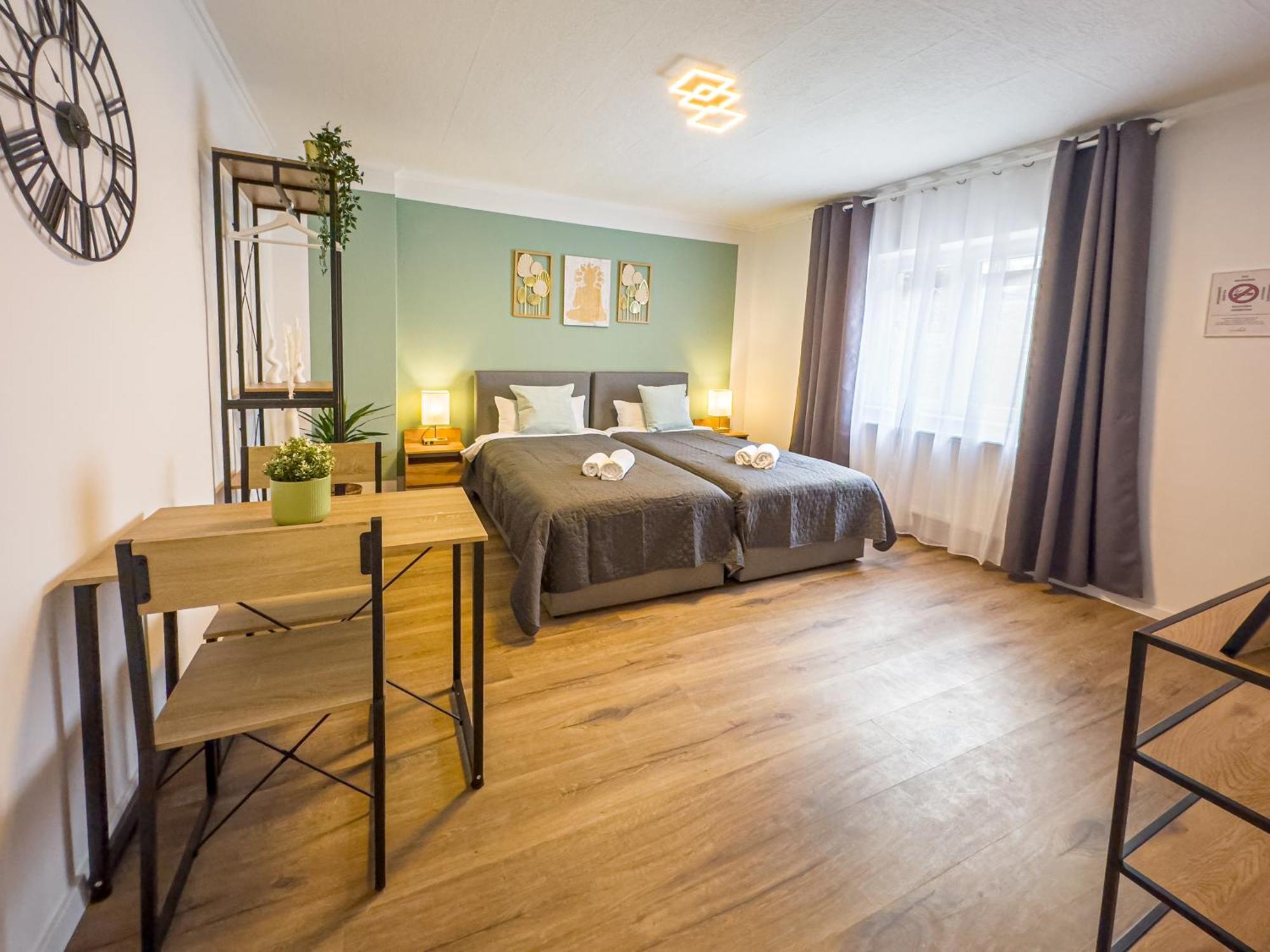Immostay M#4 Ferien- Apartment, Wifi & Parken, Boxspring-betten Apartment Bremen